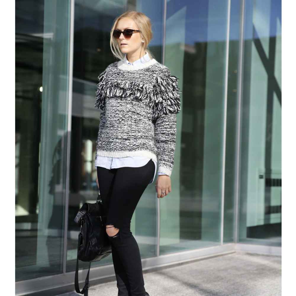 Banana Republic, Chunky Knit Fringe Sweater
